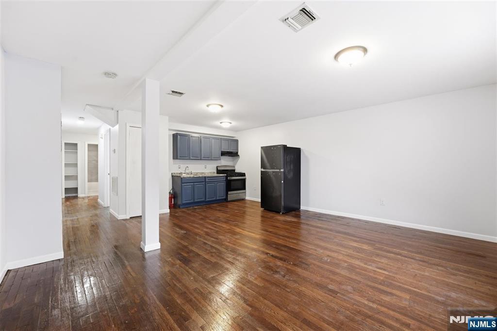 9 Godwin Avenue - Photo 3