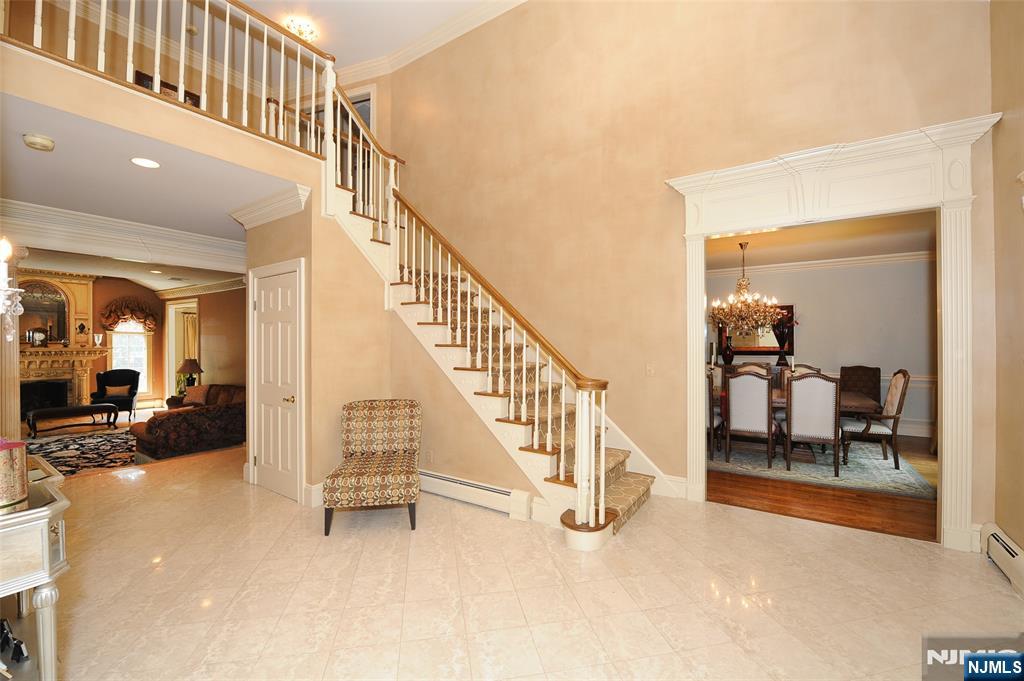 273 Joshua, Wyckoff, NJ 07481 Listing Photo  6