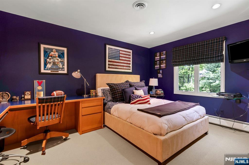 100 Dyer Court — photo 19