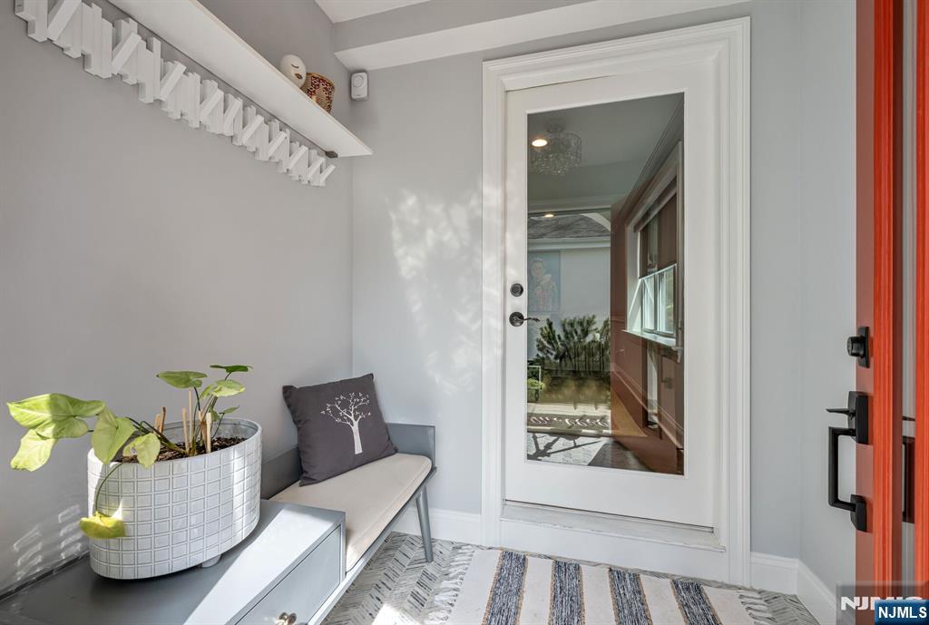 80 Harrington Avenue - Photo 5