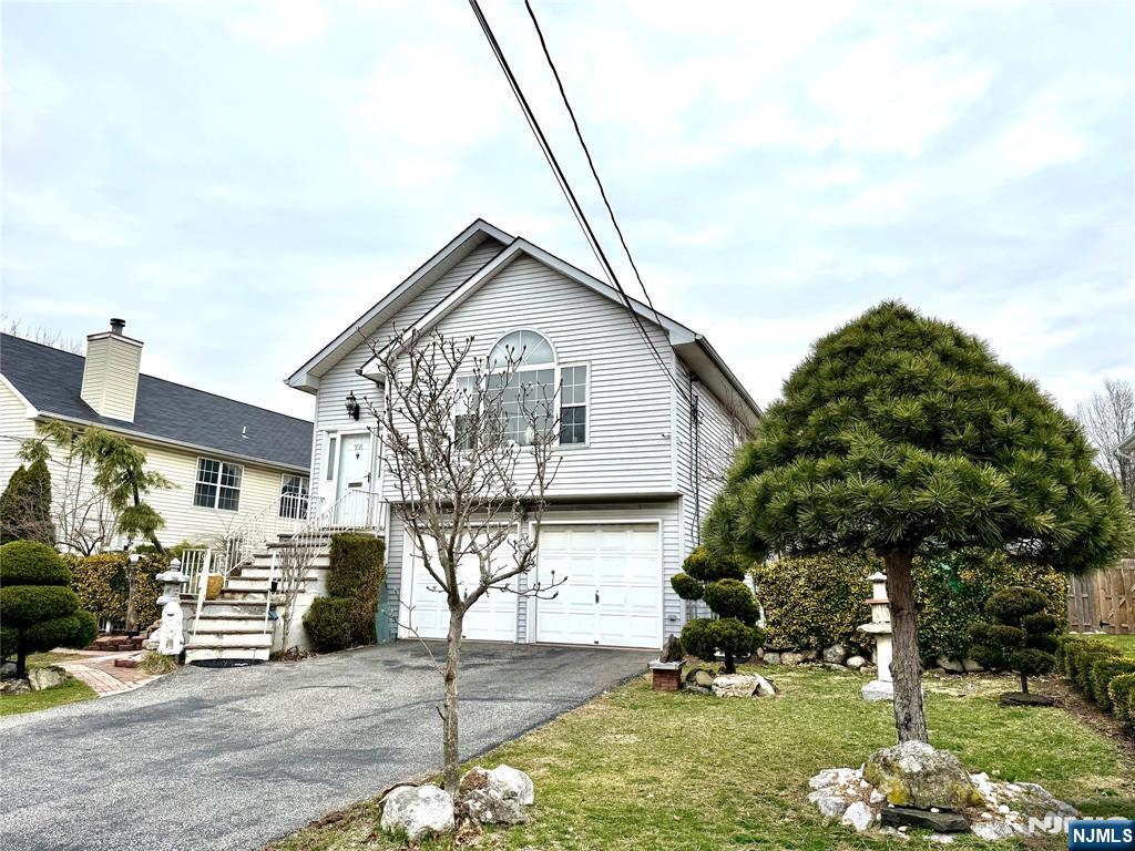 101 Phelps Avenue - Photo 2