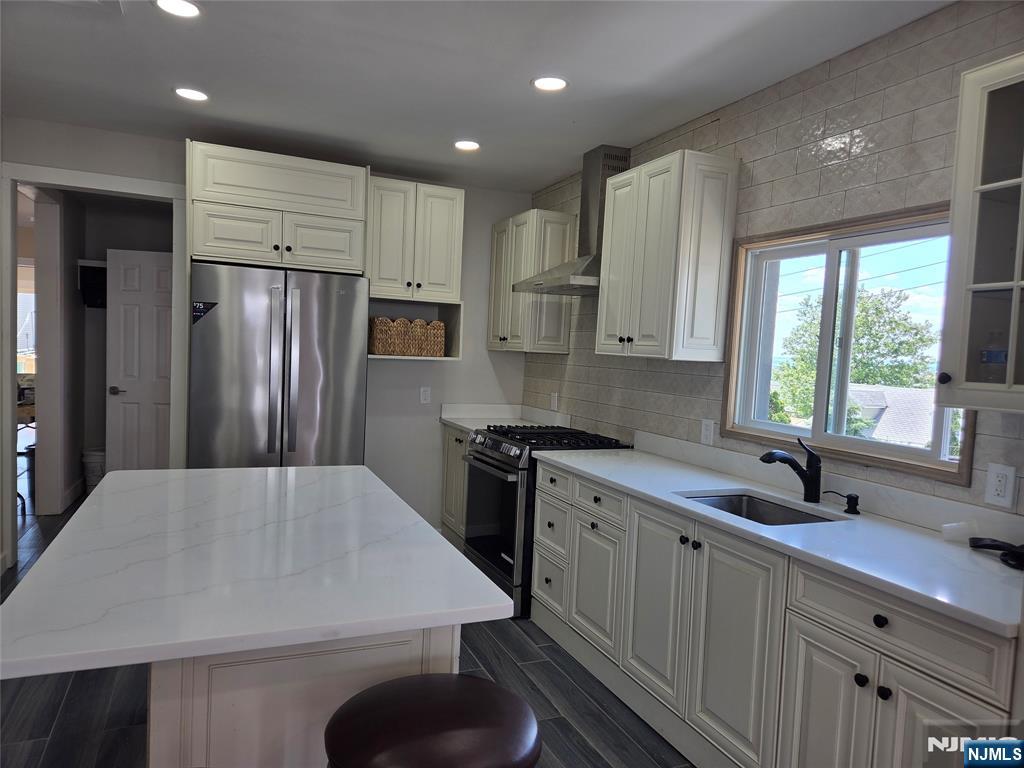 1513 67th Street 2nd Floor - Photo 8