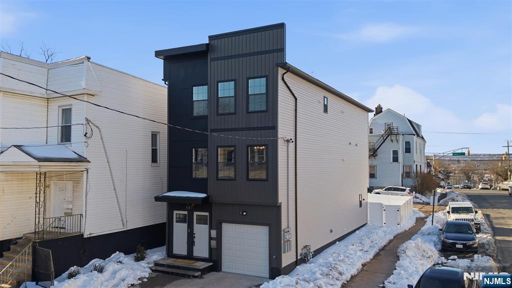 10 Maple Street, Garfield, NJ, 07026