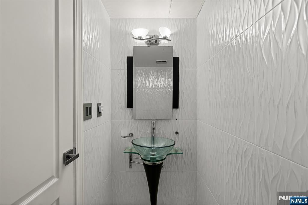 800 Palisade Avenue #1709