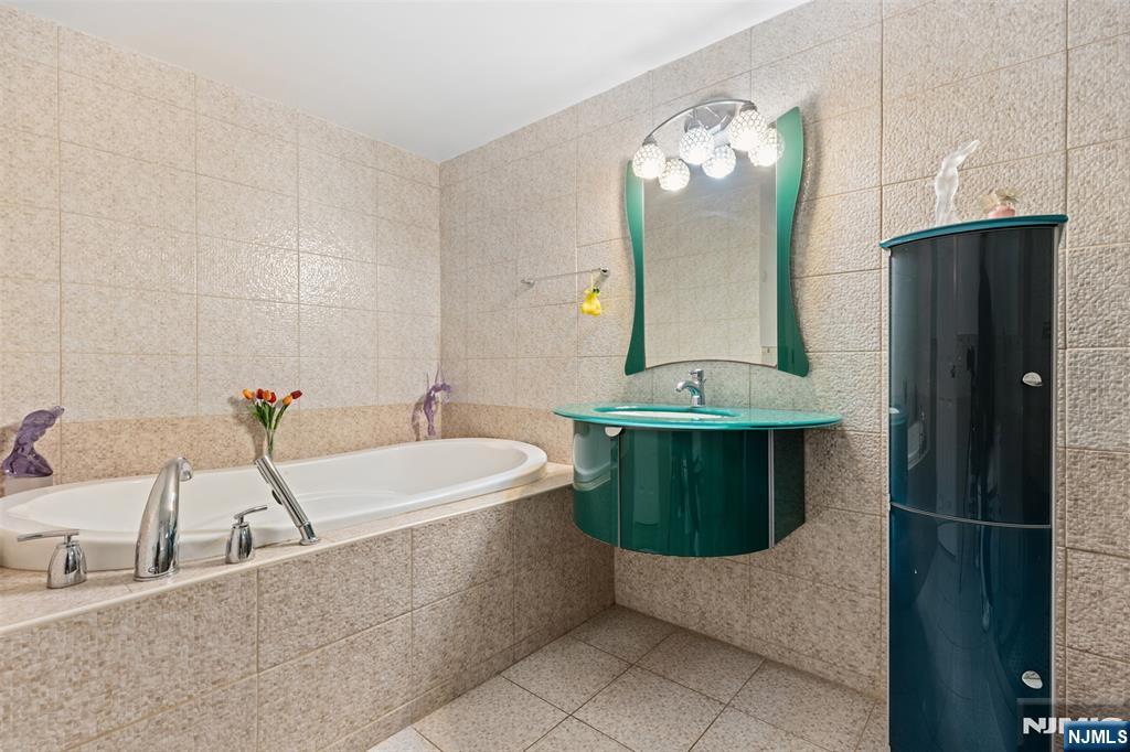 800 Palisade Avenue UNIT 1709, Fort Lee, NJ, 07024