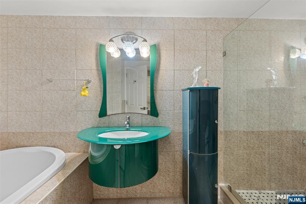 800 Palisade Avenue UNIT 1709, Fort Lee, NJ, 07024