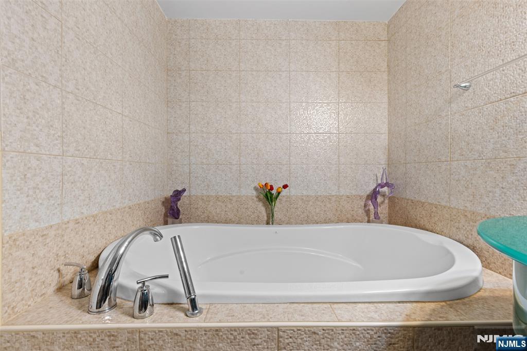 800 Palisade Avenue UNIT 1709, Fort Lee, NJ, 07024