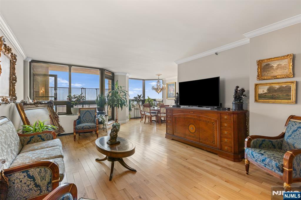 800 Palisade Avenue #1709