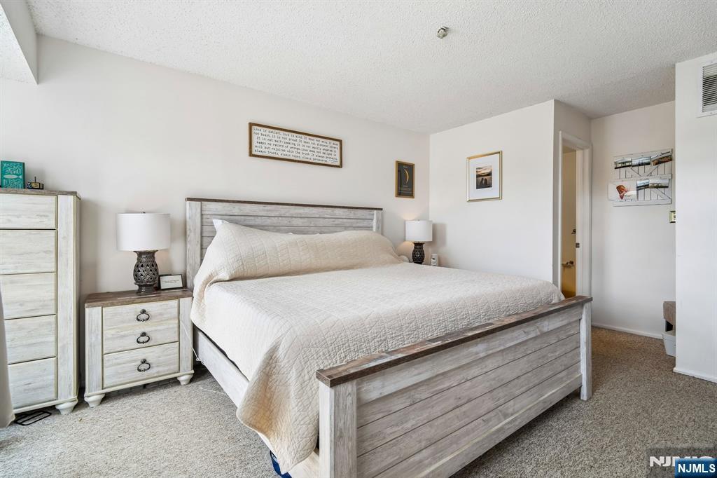 1317 Paddington Road, Mahwah, NJ 07430 Listing Photo  14