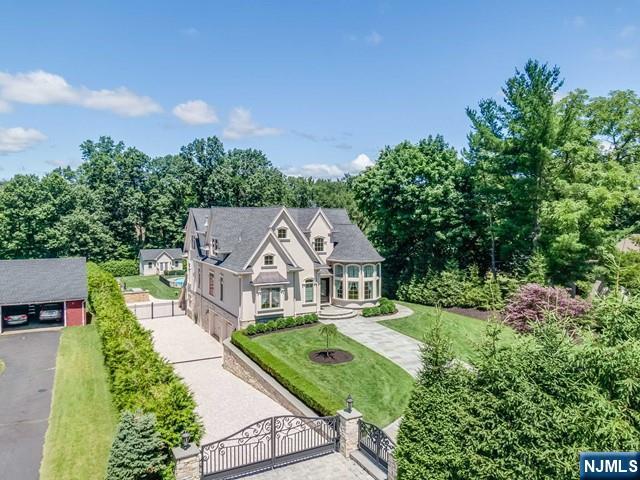 63 Grandview Avenue - Photo 3