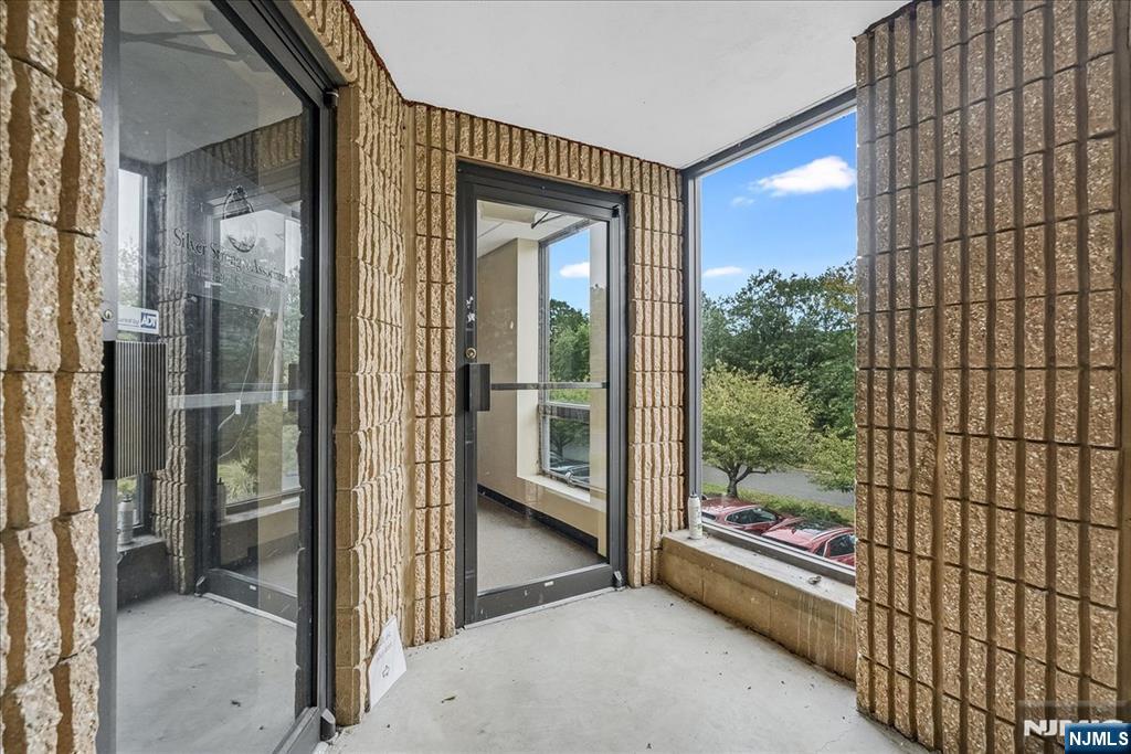 3 Tice Road Suite A &amp; B - Photo 4