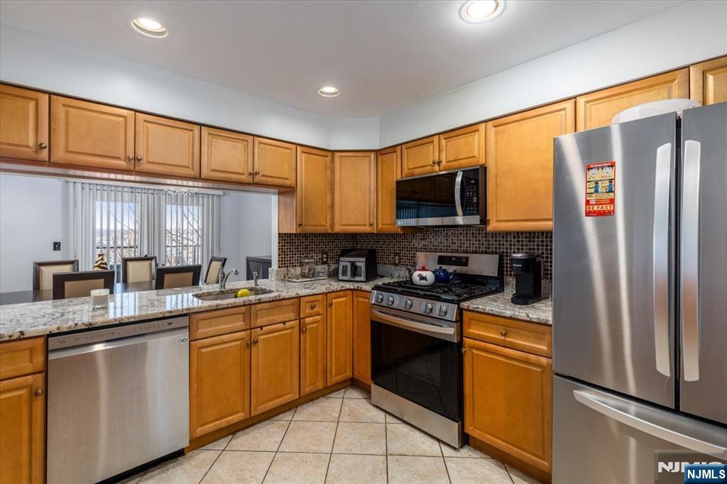 2 Crystal Lane 294 - Photo 1