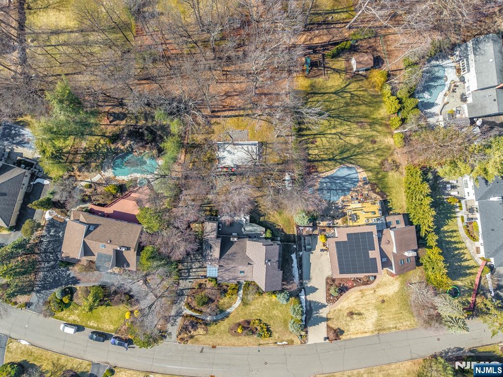 17 Brentwood Drive - Photo 3