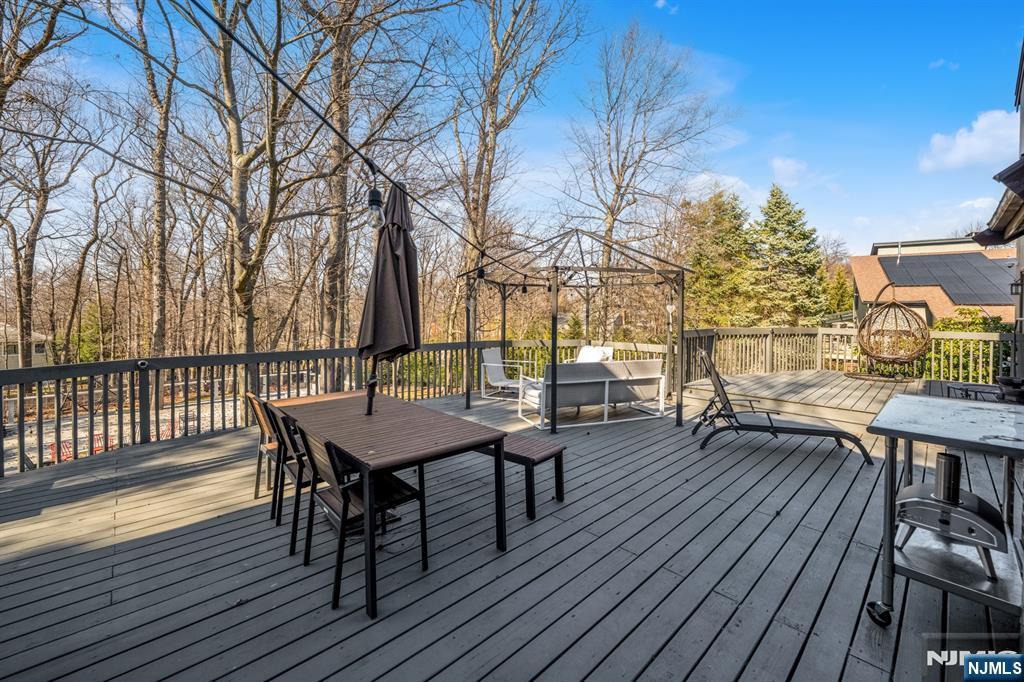 17 Brentwood Drive — photo 8