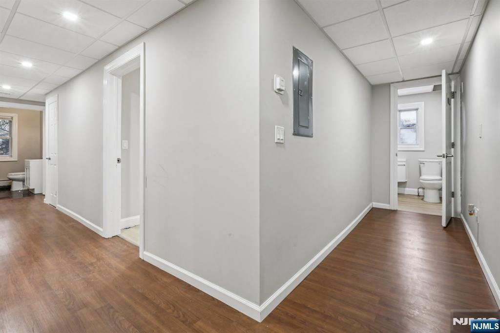 631 E Palisade Avenue - Photo 5