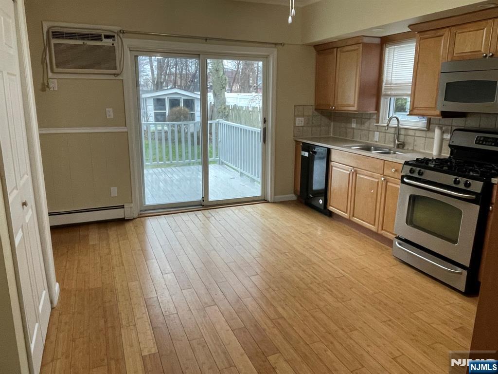 10 E Bayview Avenue, Englewood Cliffs, NJ, 07632