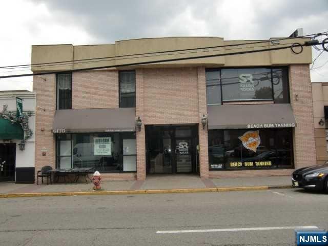 [ click for enlarged photo and details; hover to pause slide show ]