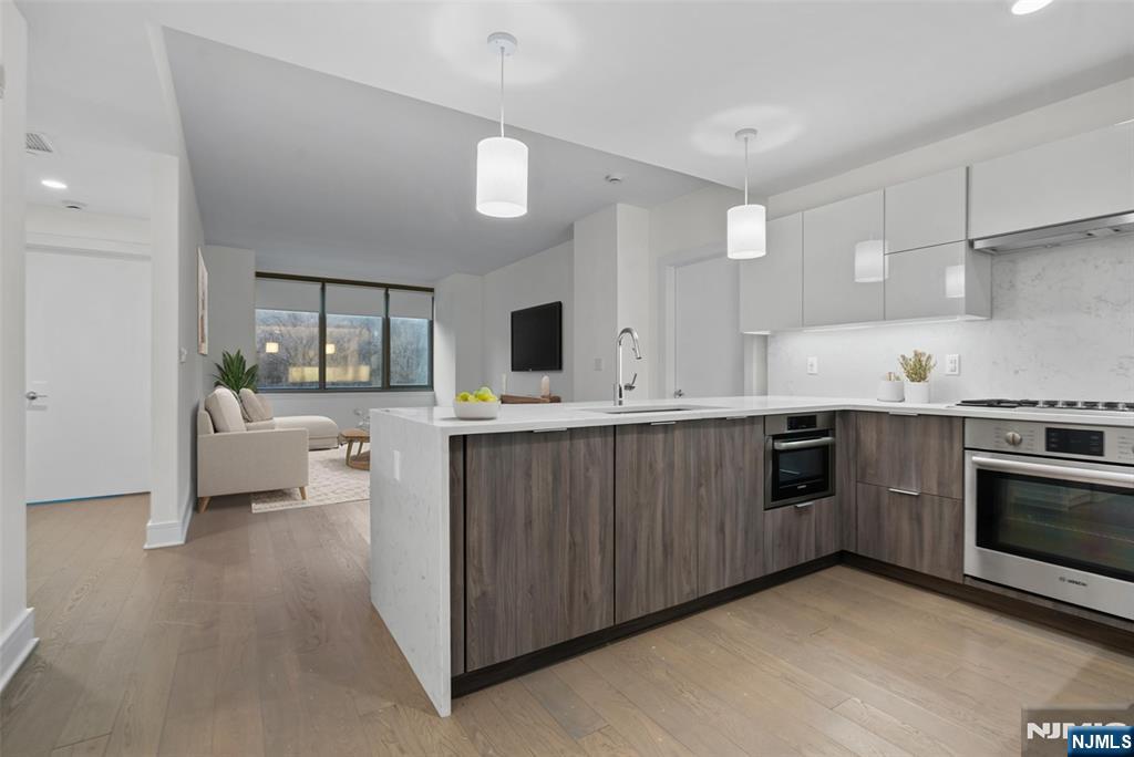 104 York Street UNIT 2A, Jersey City, NJ, 07302