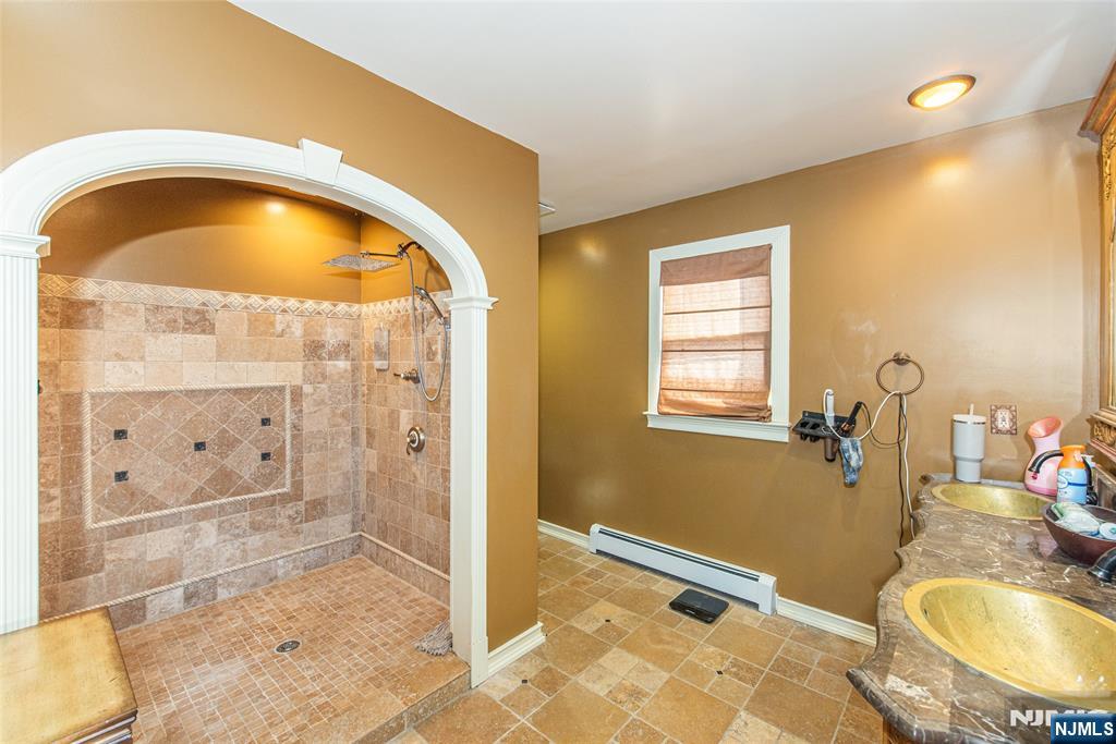 930 Ramapo Avenue, Pompton Lakes, NJ, 07442