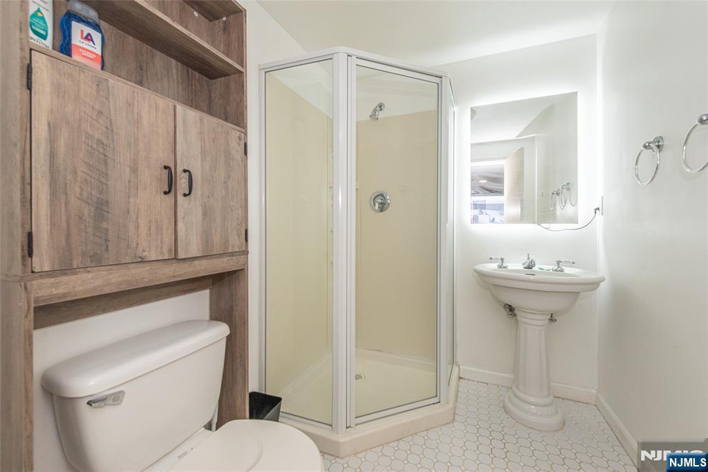 930 Ramapo Avenue, Pompton Lakes, NJ, 07442