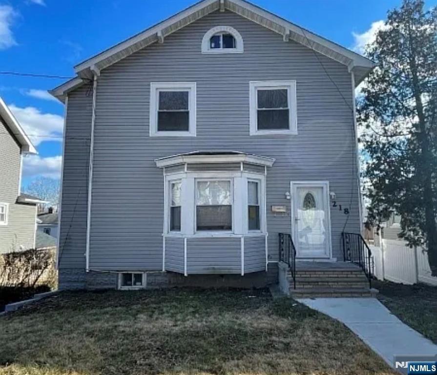 216 Lincoln Place - Photo 1