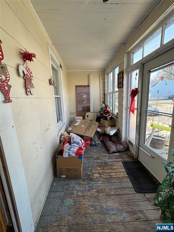 280 Lincoln Street - Photo 2
