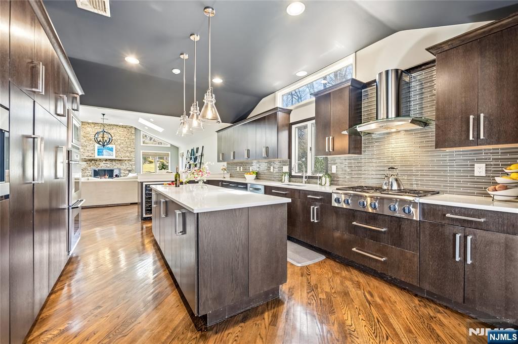 19 Ivy Place, Upper Saddle River, NJ, 07458