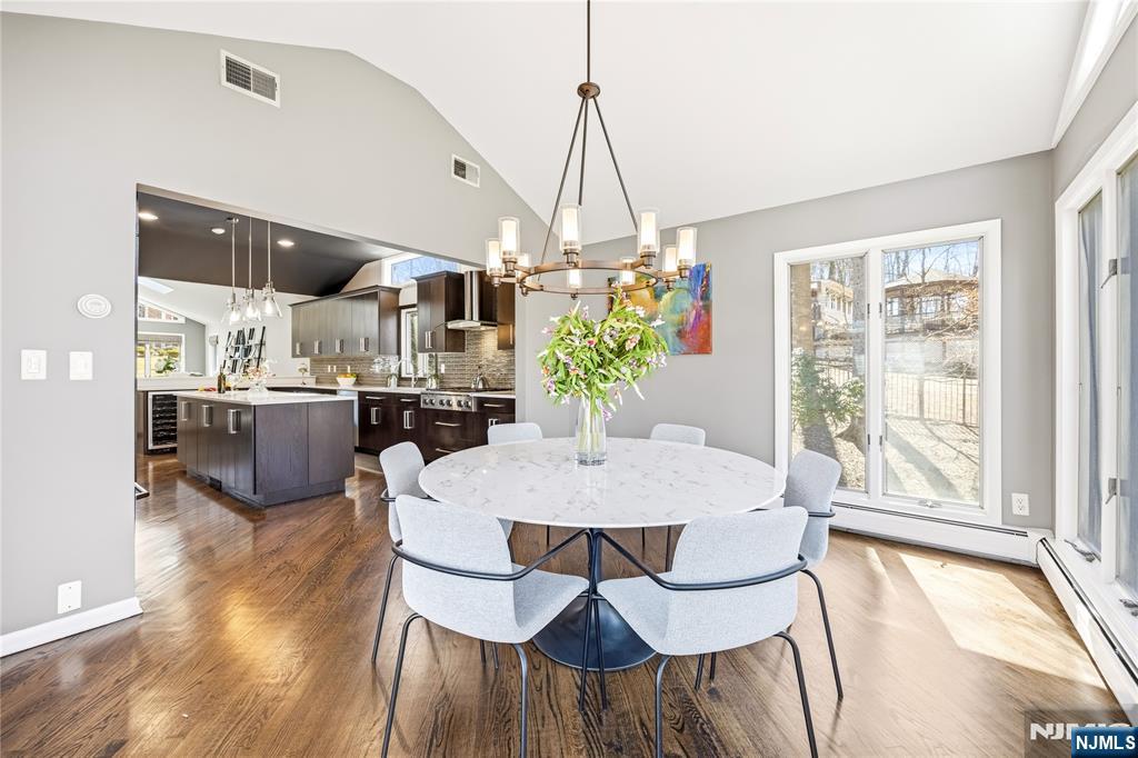 19 Ivy Place, Upper Saddle River, NJ, 07458