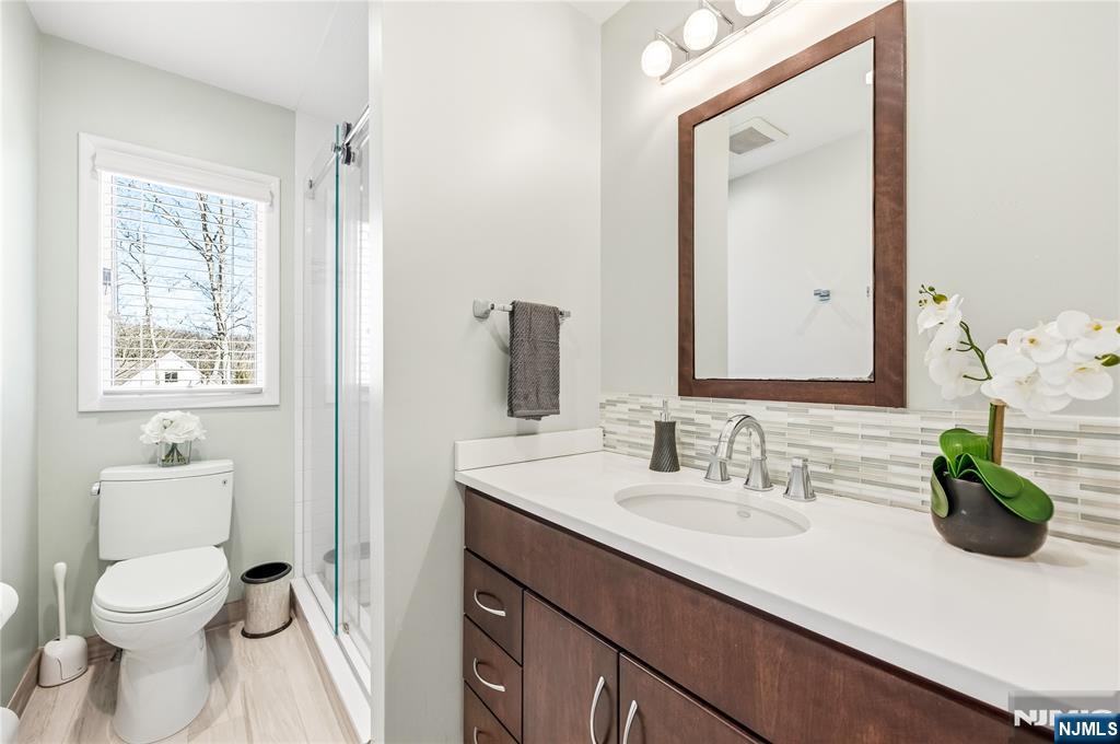 19 Ivy Place, Upper Saddle River, NJ, 07458