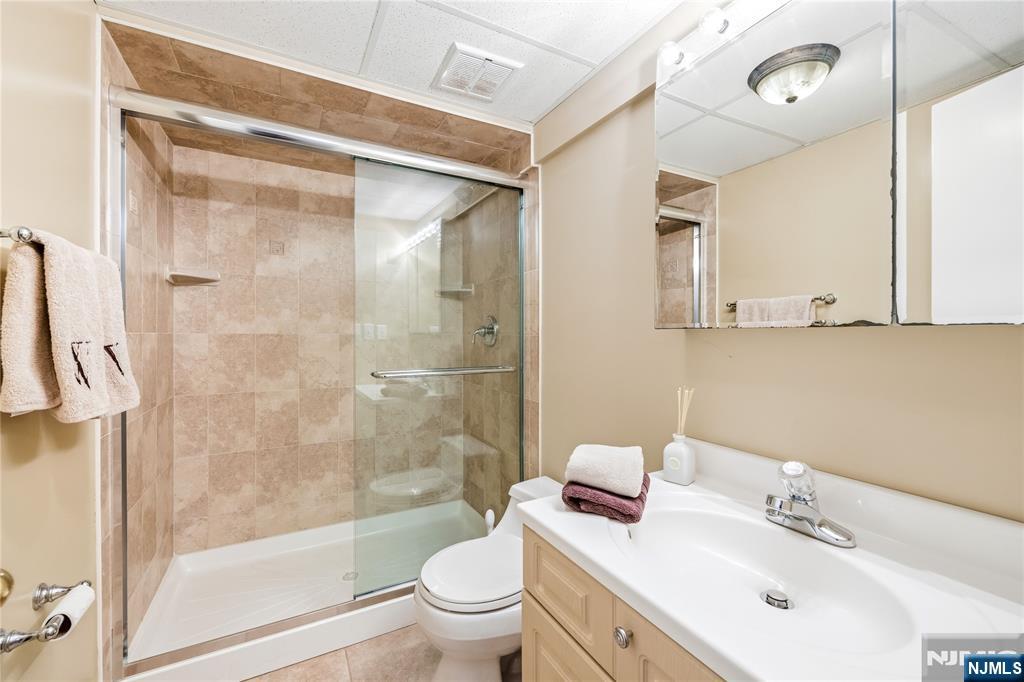 19 Ivy Place, Upper Saddle River, NJ, 07458