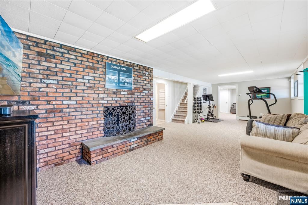 19 Ivy Place, Upper Saddle River, NJ, 07458