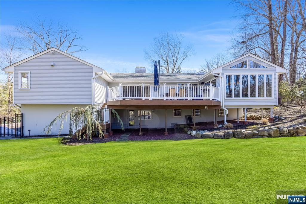 19 Ivy Place, Upper Saddle River, NJ, 07458