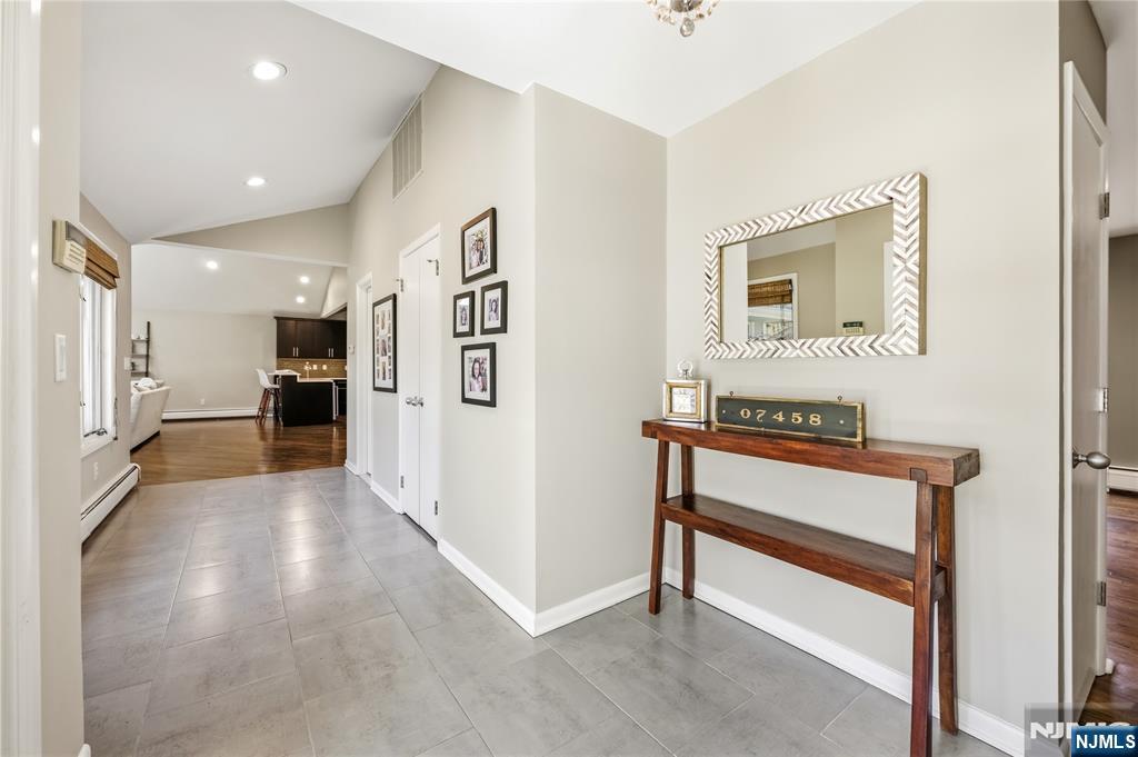 19 Ivy Place, Upper Saddle River, NJ, 07458