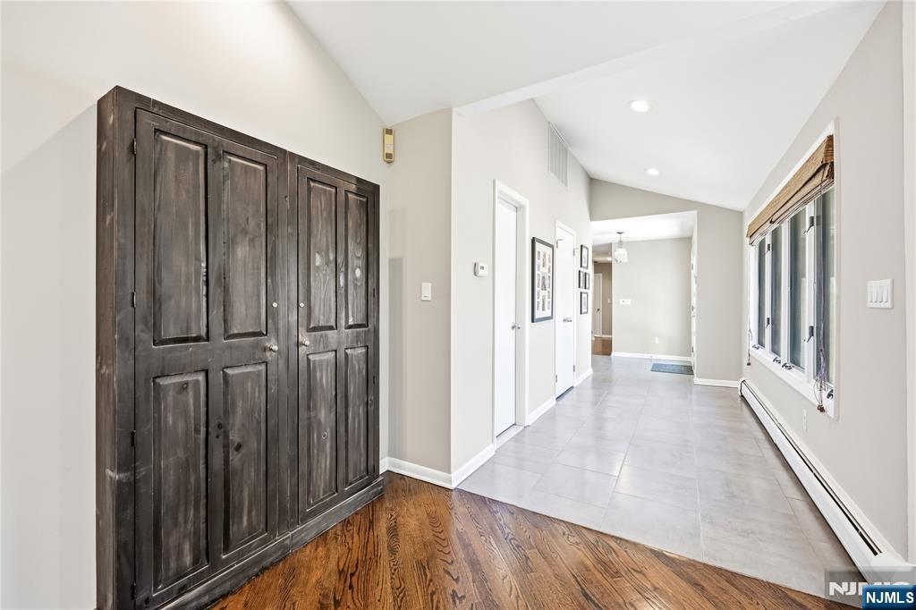 19 Ivy Place, Upper Saddle River, NJ, 07458