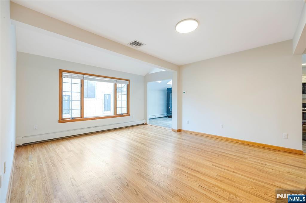 75 Columbus Drive - Photo 5