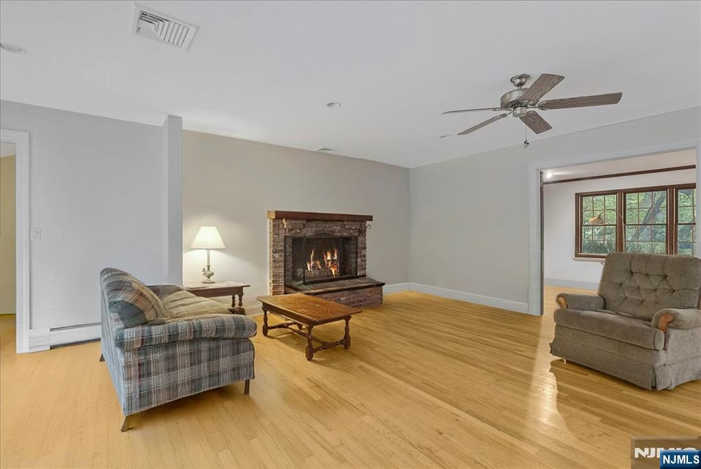 240 Ottowa Lane - Photo 3