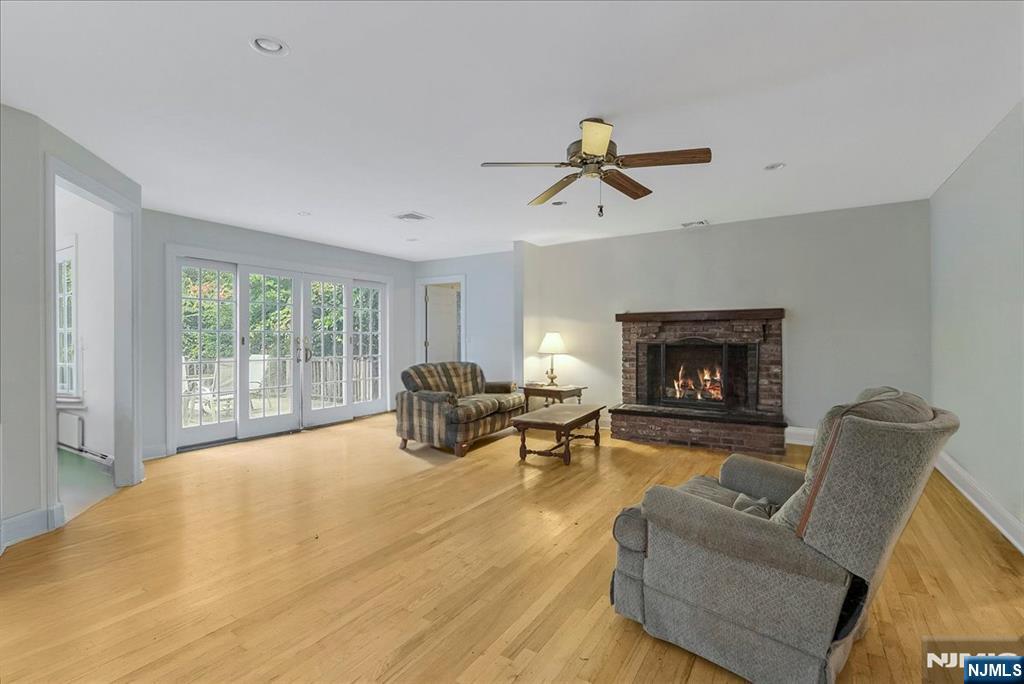 240 Ottowa Lane - Photo 4