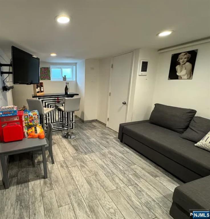 186 Selvage, Teaneck, NJ 07666 Listing Photo  5