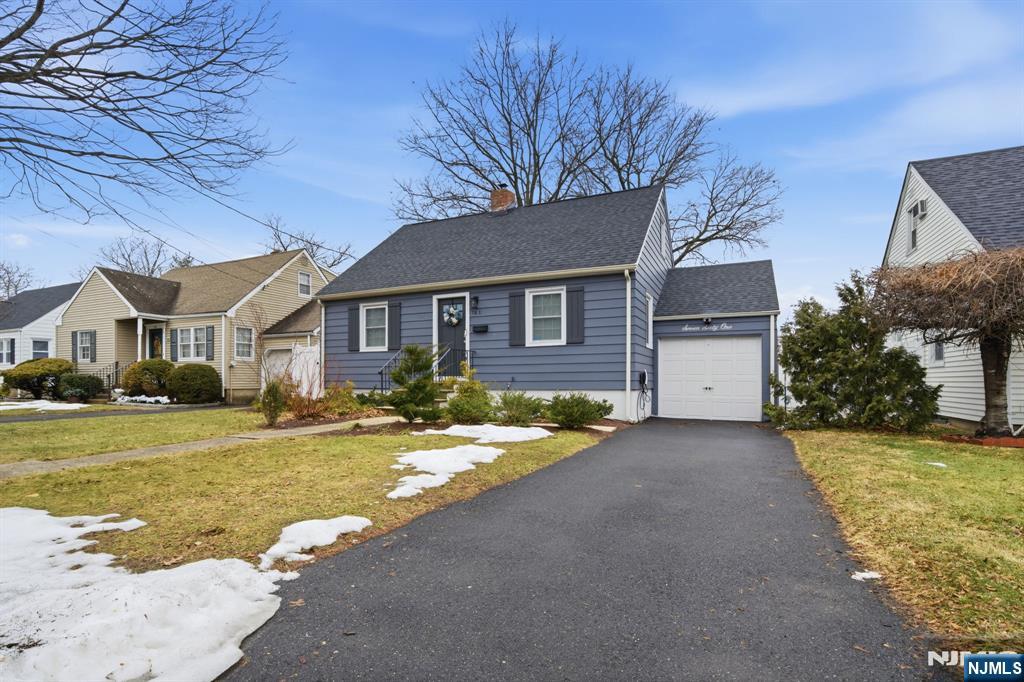 761 Palmer Avenue - Photo 2