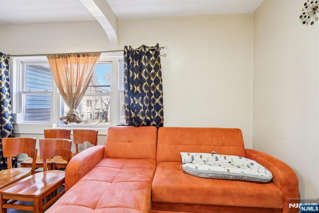 108 E Main Street - Photo 5