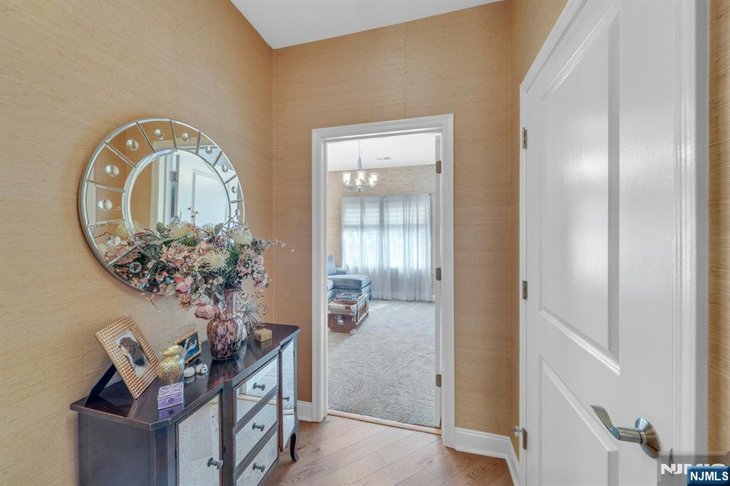 1107 Wickham Terrace #374