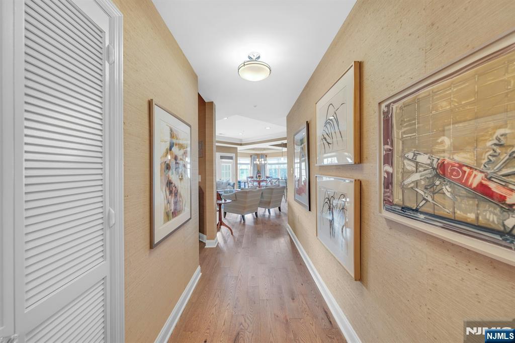 1107 Wickham Terrace #374