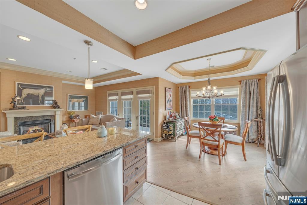 1107 Wickham Terrace #374