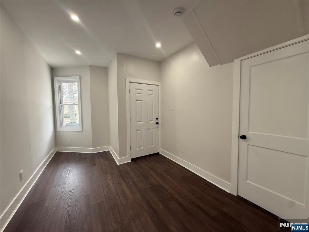 144 Main Street first floor - Photo 4