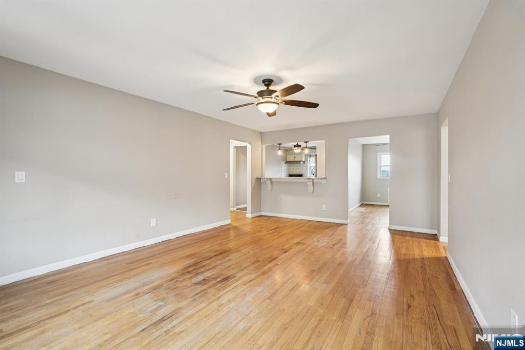 397 Oak Street - Photo 3