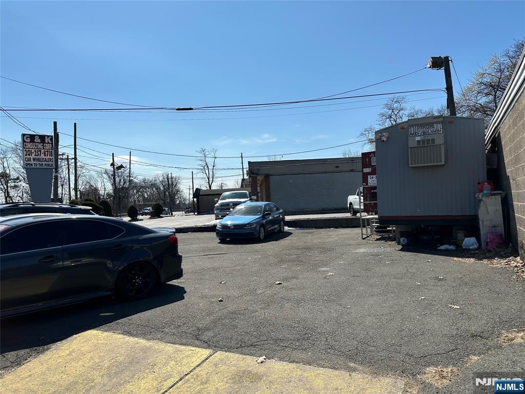 24-28B Maple Avenue - Photo 3
