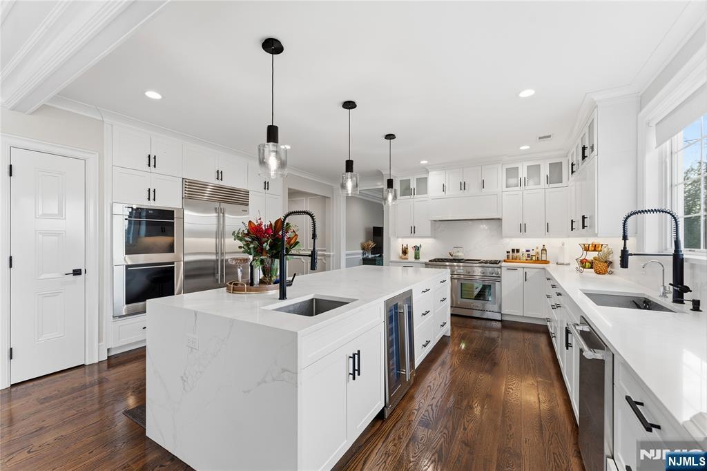 281 Beaufort Avenue - Photo 5