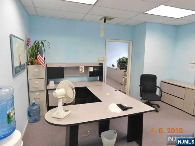 722 Anderson Avenue 720 - Photo 4