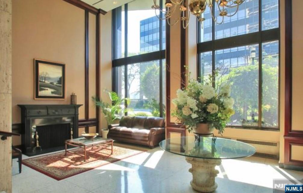 2077 Center Ave #20J, Fort Lee, NJ 07024