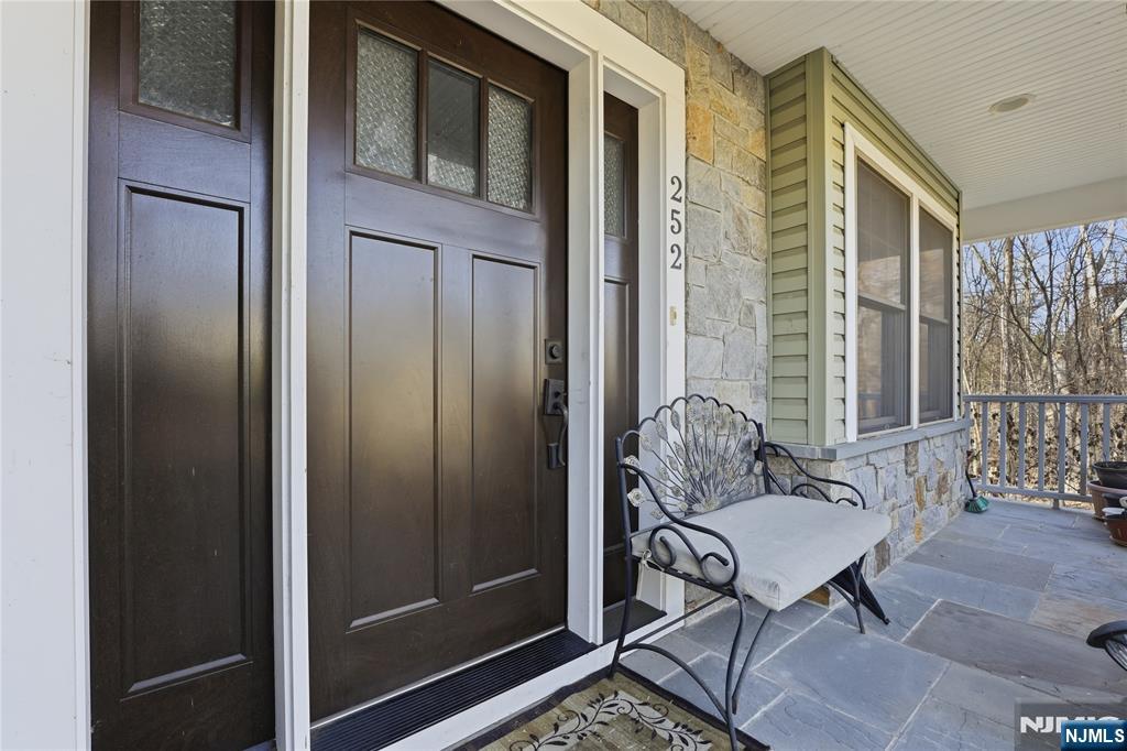 252 4th Avenue - Photo 2